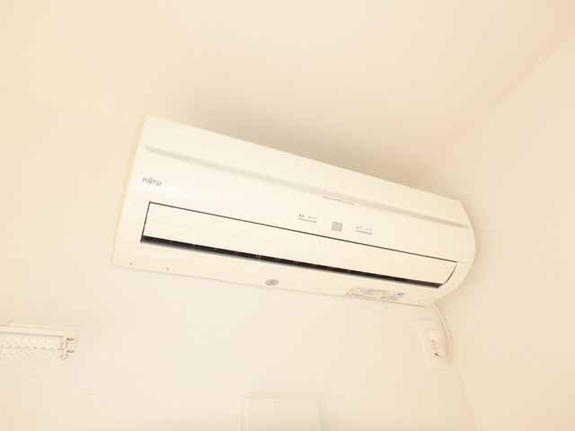 その他設備　エアコン付きで夏も冬も快適♪