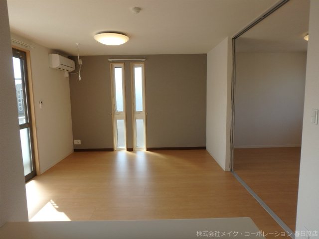 居室・リビング　写真は同型タイプ