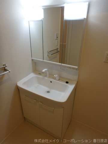 洗面設備　写真は同型タイプ