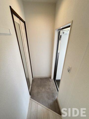 玄関　※別号室参考画像