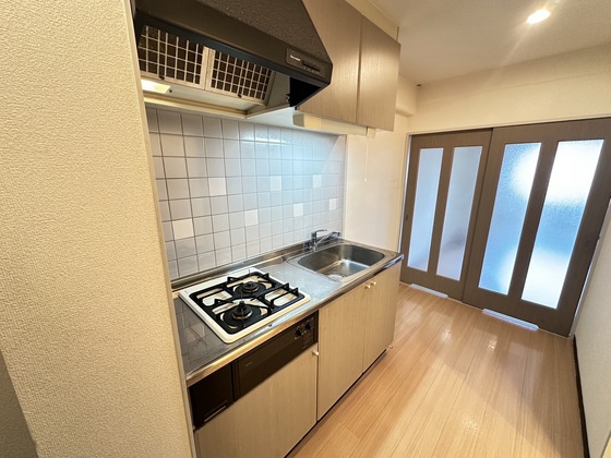 キッチン　※別部屋の写真です