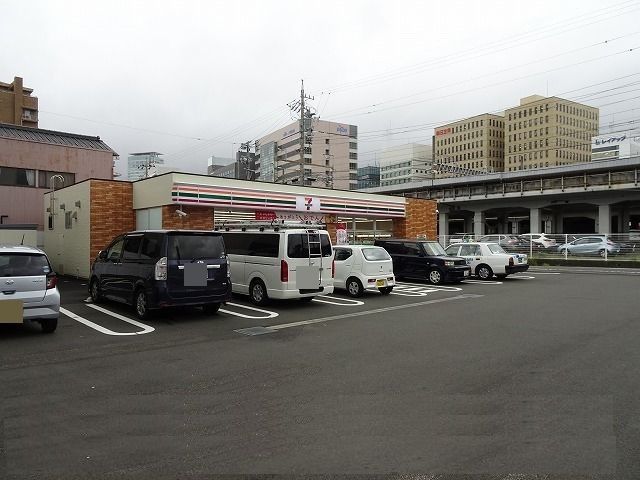 コンビニ　セブンイレブン静岡八幡1丁目店（コンビニ）まで160m