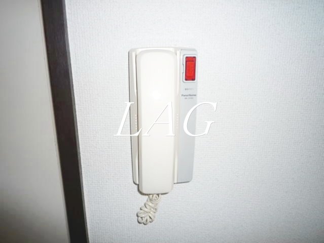 セキュリティ　インターホン付きです。