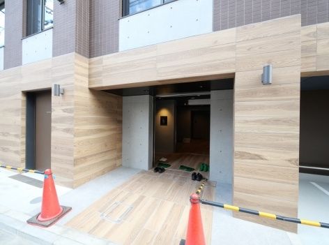 エントランス　毎日通るエントランス♪