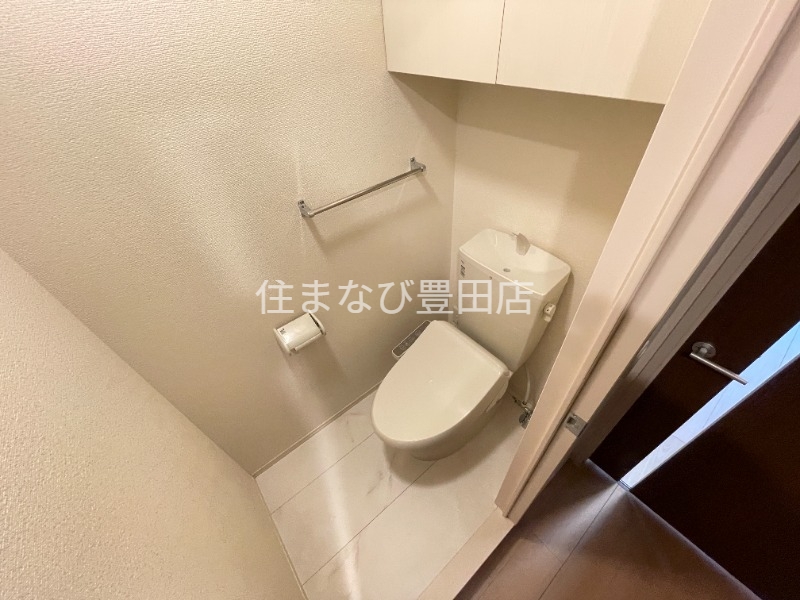 トイレ　同型タイプ