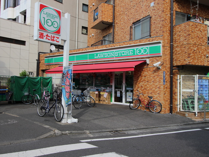 コンビニ　ローソンストア１００（コンビニ）まで0m