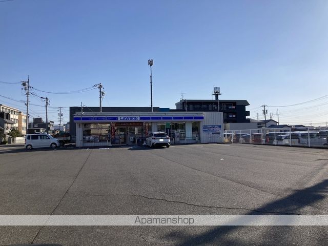 コンビニ　ローソン　岐阜長森西（コンビニ）まで764m
