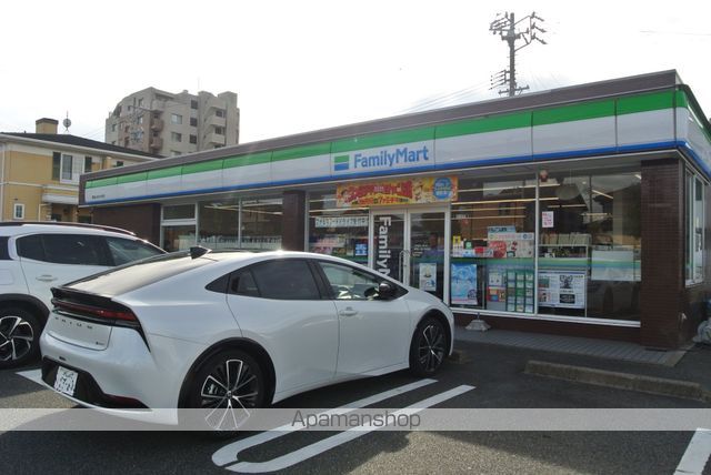 コンビニ　ファミリーマート東海しあわせ村店（コンビニ）まで900m