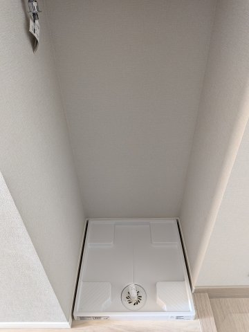 その他　室内洗濯機置場です