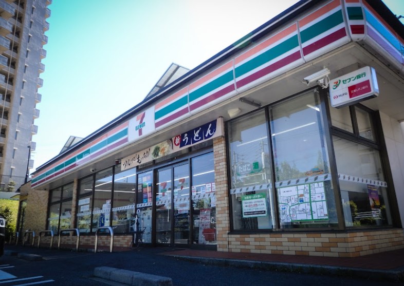 コンビニ　セブンイレブン 長久手蟹原店（コンビニ）まで182m