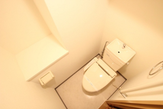 トイレ　※別部屋の写真です