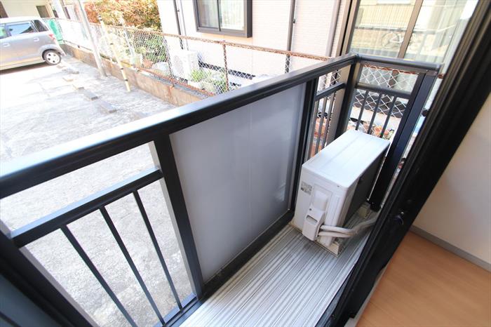 バルコニー　雨戸付です！