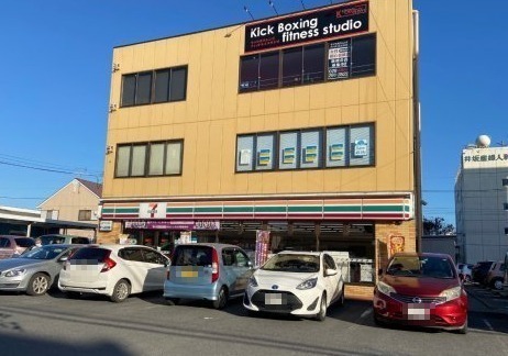 コンビニ　セブンイレブン 水戸白梅4丁目店（コンビニ）まで448m
