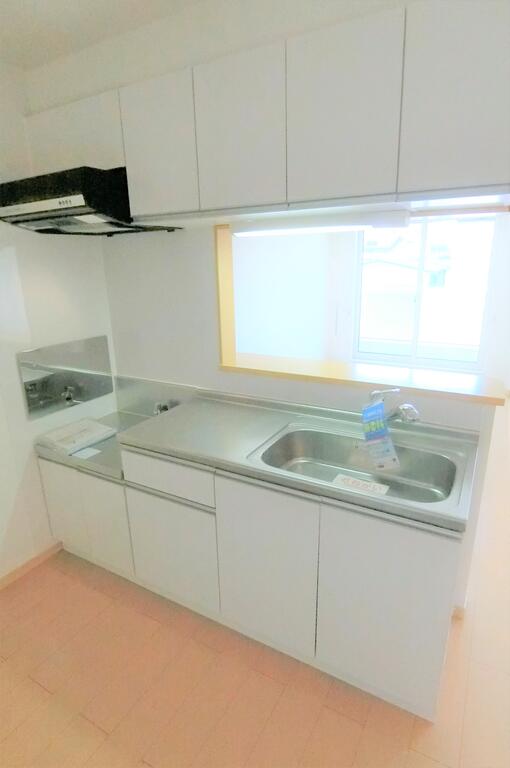 キッチン　同型物件の写真です。