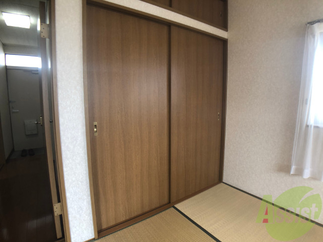 収納　クローゼットがありました。お洋服や荷物はここへ。