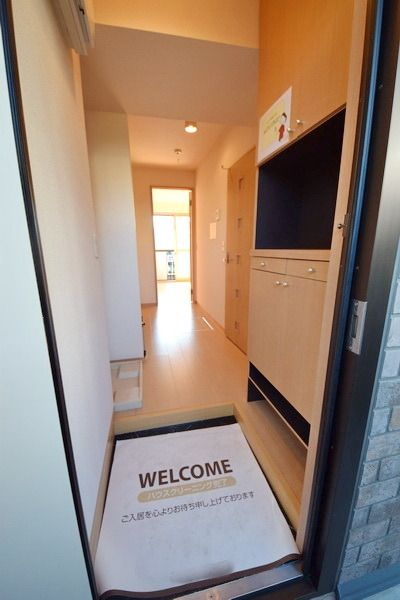 玄関　★大きなシューズボックスが嬉しいですね！★