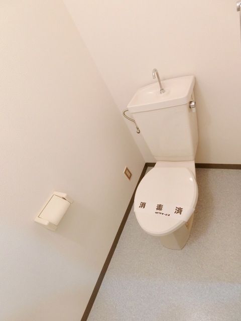 トイレ　※同間取りの他のお部屋のイメージです。
