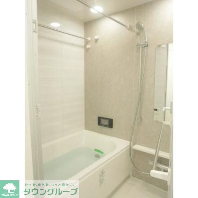 バス・シャワールーム　※写真は同タイプ住戸です。