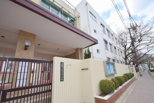 小学校　大阪市立東中浜小学校（小学校）まで119m