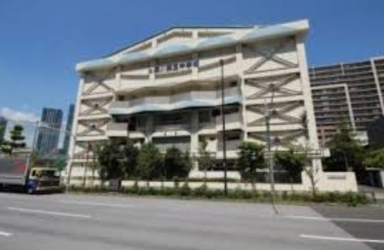 中学校　江東区立深川第五中学校（中学校）まで1213m