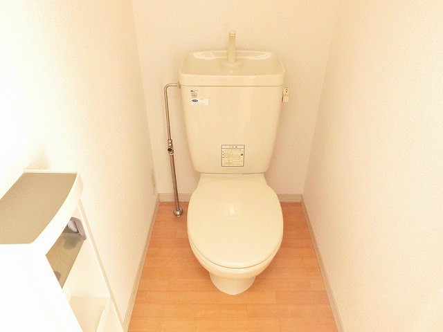 トイレ　一般的なトイレでお手入れ簡単