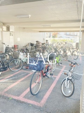 その他共有部分　駐輪場です。