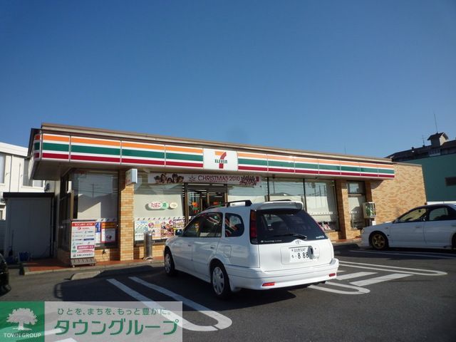 コンビニ　セブンイレブン（コンビニ）まで730m