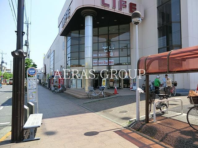 スーパー　ライフ竹の塚店（スーパー）まで335m