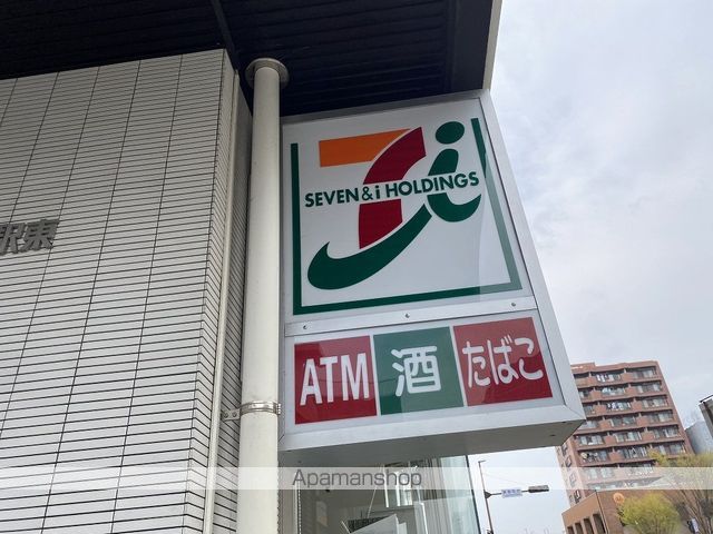 コンビニ　セブンイレブン（コンビニ）まで160m