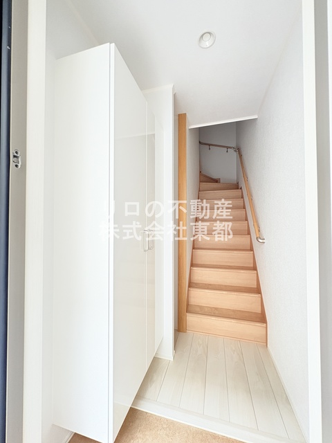 玄関　玄関から見たお部屋です♪