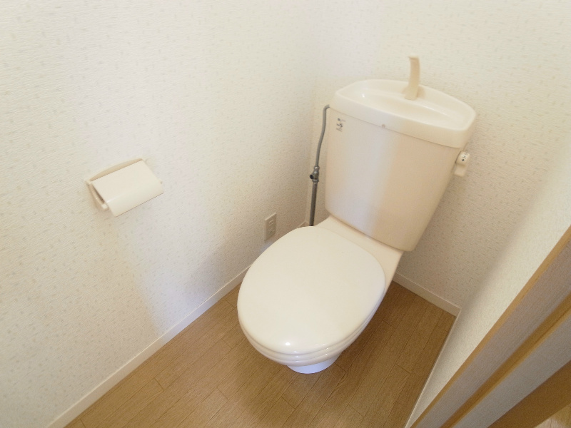 トイレ　同仕様別部屋