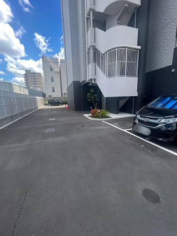 駐車場　駐車場があります