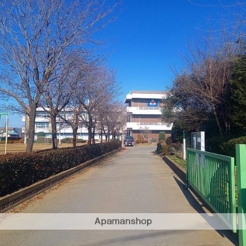 小学校　境町立境小学校（小学校）まで605m