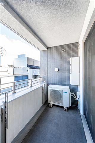 バルコニー