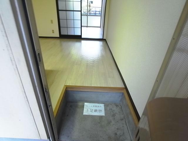 玄関　参照写真