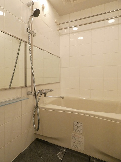 バス・シャワールーム　バス※別部屋参考写真