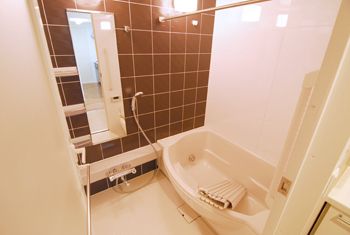 バス・シャワールーム　日々の暮らしに欠かせないお風呂です