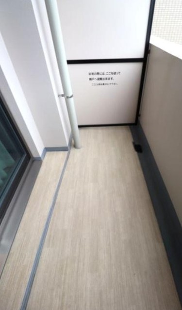 バルコニー
