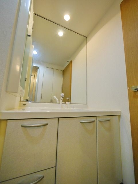 洗面設備　★人気の独立洗面台★