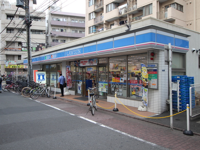 コンビニ　蒲田東口ローソン（コンビニ）まで234m