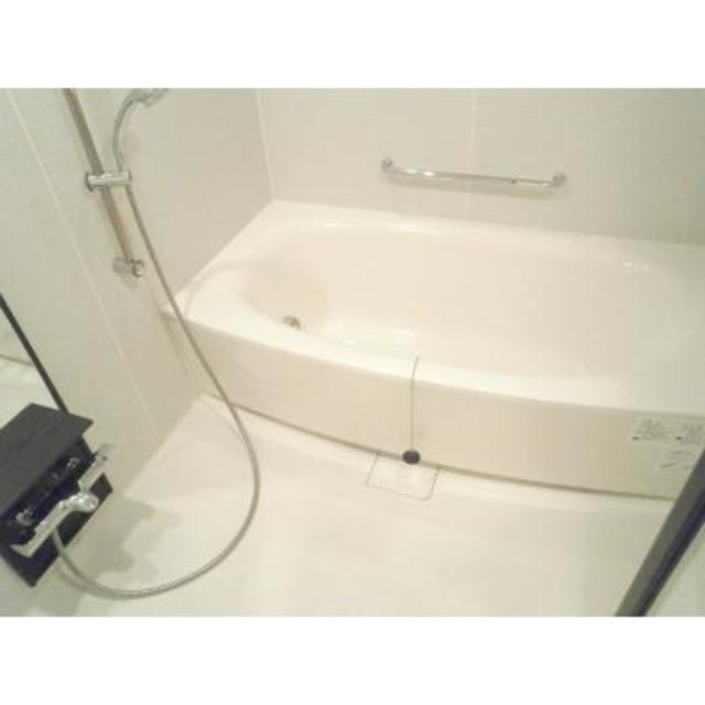 バス・シャワールーム　※写真は同タイプ住戸です。