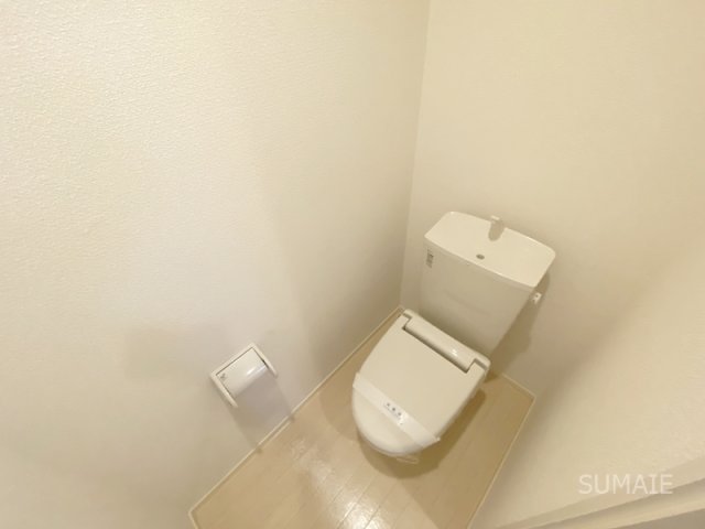 トイレ　シンプルなトイレです！