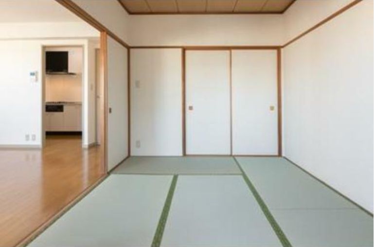 その他部屋・スペース　広くて明るい寝室