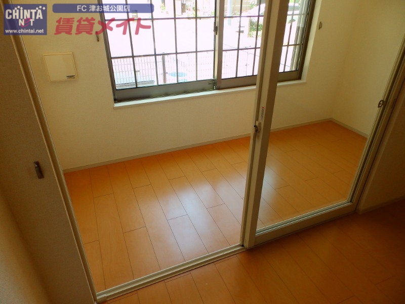バルコニー　同型別部屋参考写真です