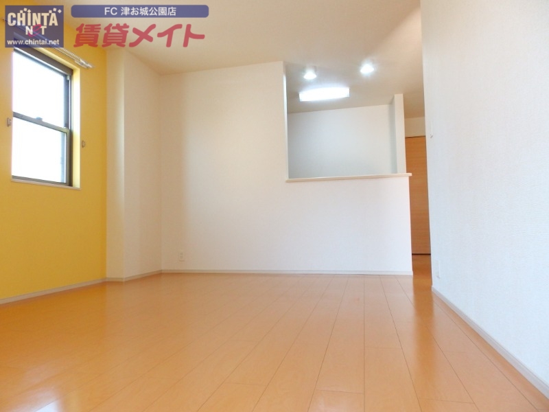 居室・リビング　同型別部屋参考写真です