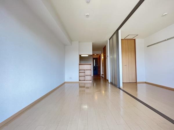 セジュールNOZAKI 野洲市小篠原の居間写真