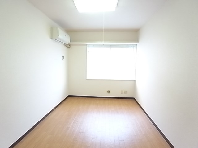 バルコニー　同一仕様部屋