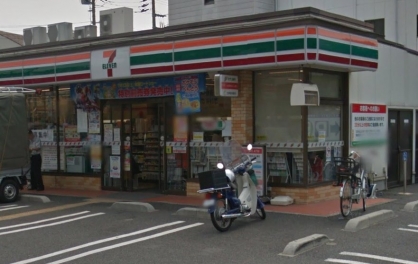 コンビニ　セブンイレブン世田谷玉堤1丁目店（コンビニ）まで112m