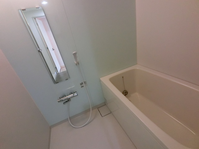 バス・シャワールーム　※別部屋参考写真。完工後の現況優先。