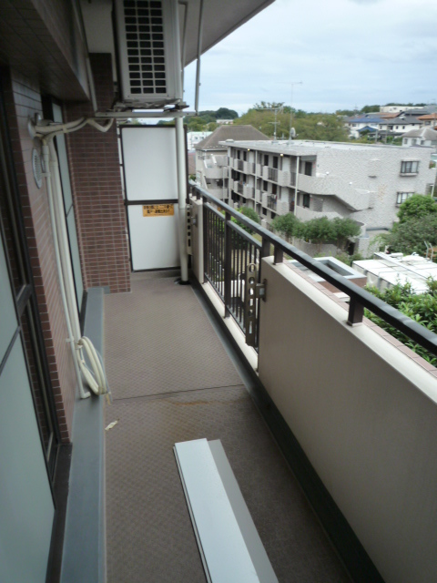 バルコニー　※別部屋参考写真。完工後の現況優先。